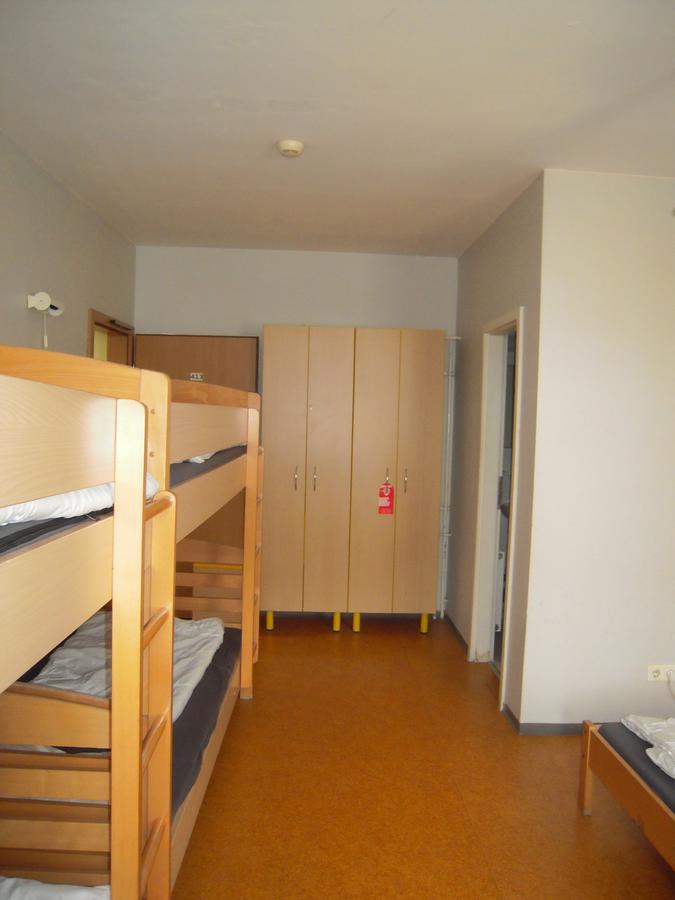 Happy Go Lucky Hotel + Hostel Schoneberg Berlin Bagian luar foto