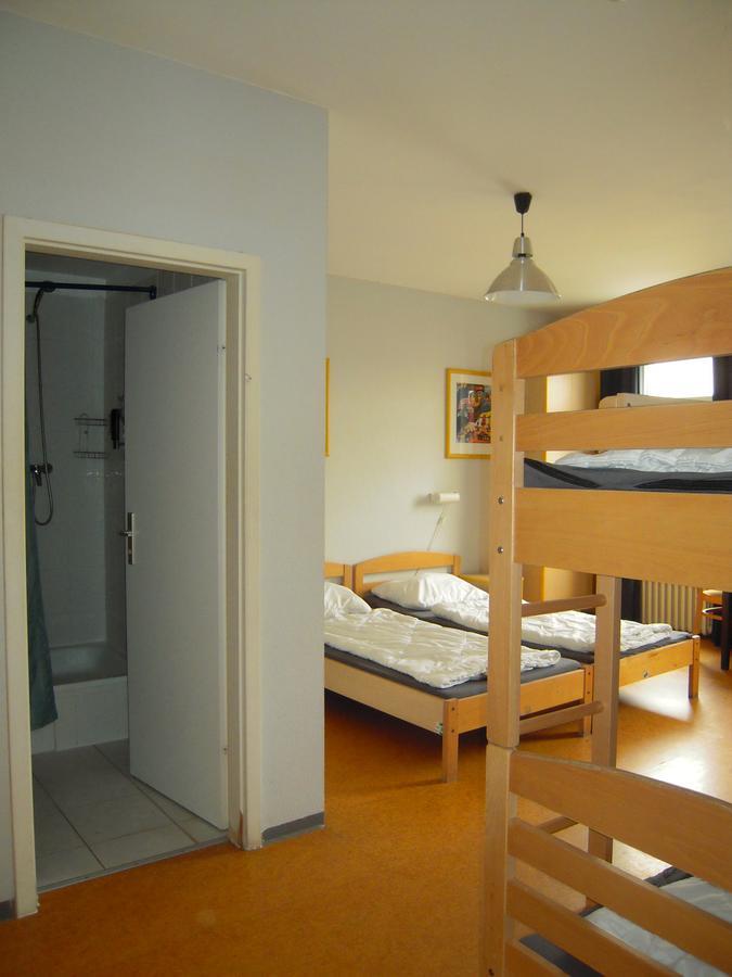 Happy Go Lucky Hotel + Hostel Schoneberg Berlin Bagian luar foto